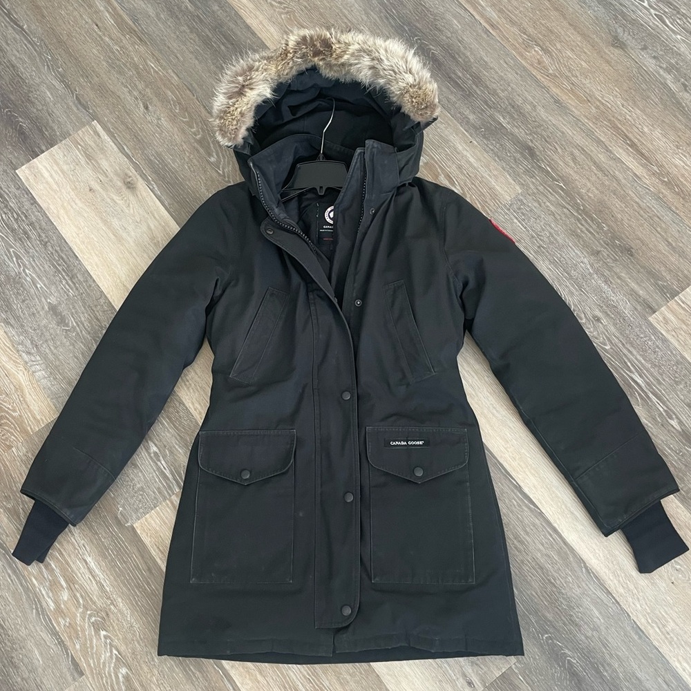 Canada Goose Trillium Parka with real Fur Hoood